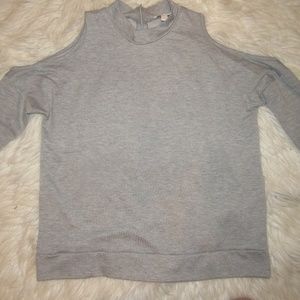 Long sleeve grey sweater cut out shoulders